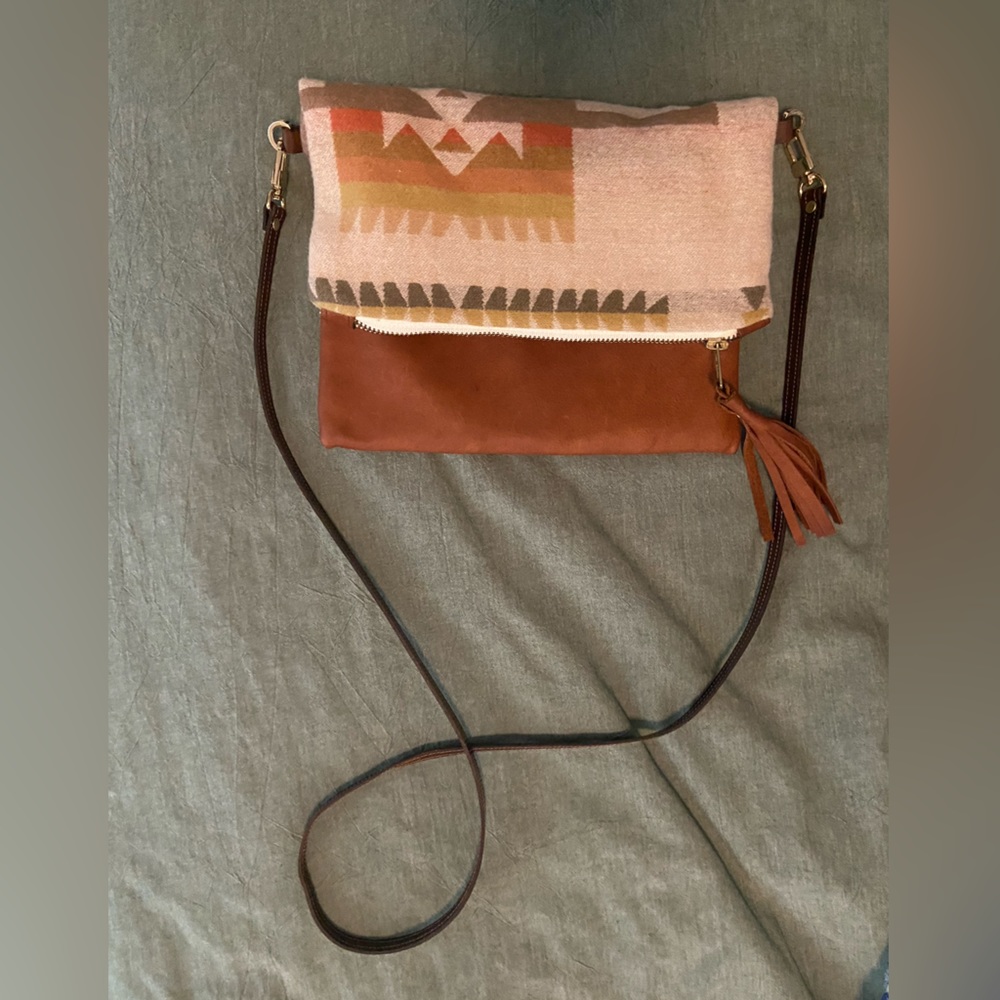 Southwest style over the shoulder woman’s handbag